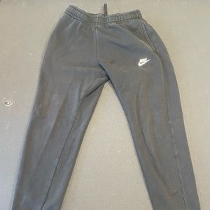 Nike Black Joggers/Sweatpants